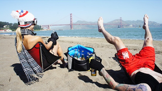 Illustration for article titled 7 Tools to Survive Your Beach Vacation Unscathed